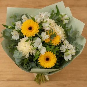Livrare Buchete pentru Zile de Nastere buchet vesel cu gerbera si alstroemeria - poza 2