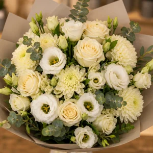 Livrare flori pentru a multumi buchet crem cu lisianthus - poza 2